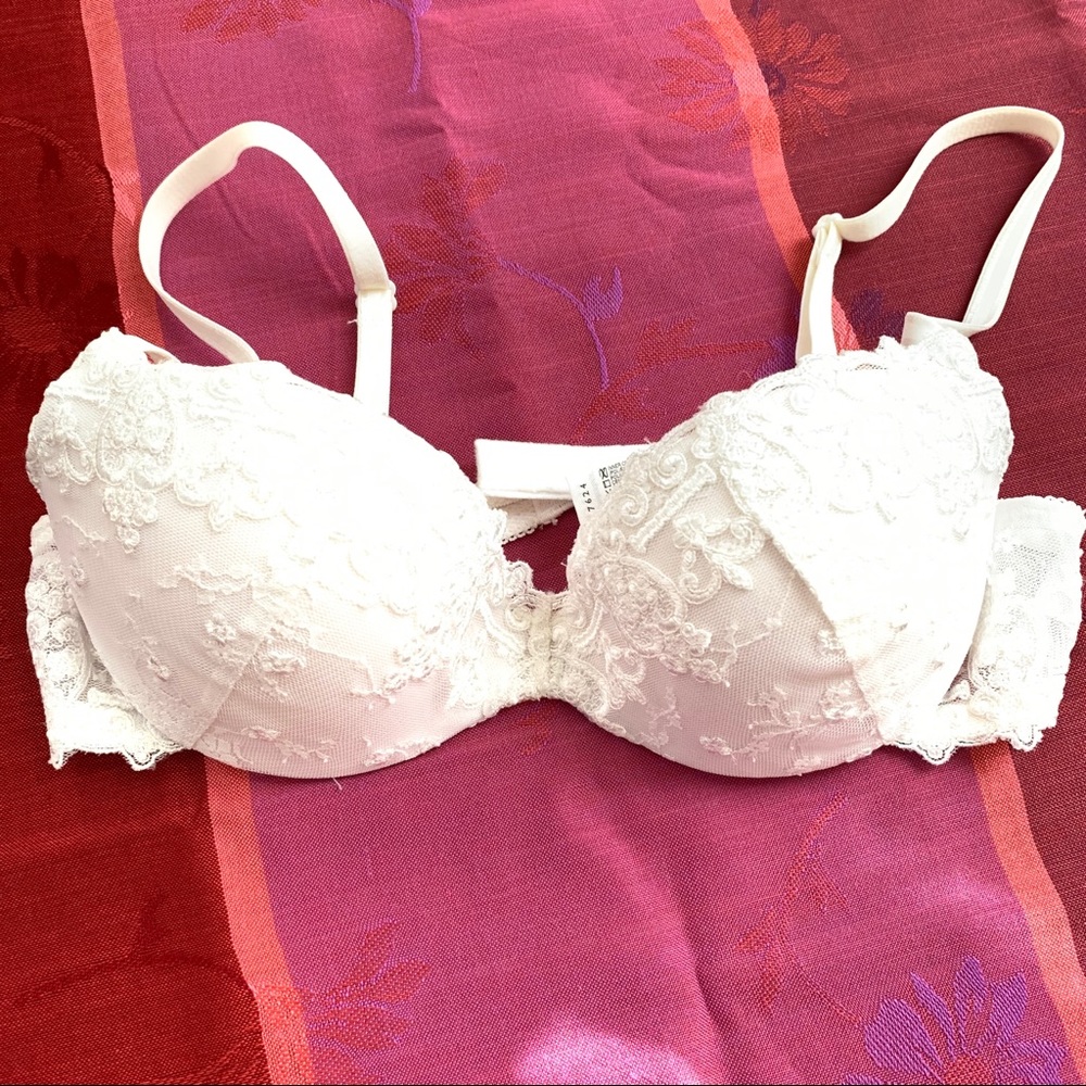 Wonderbra bra 34A, NWOT